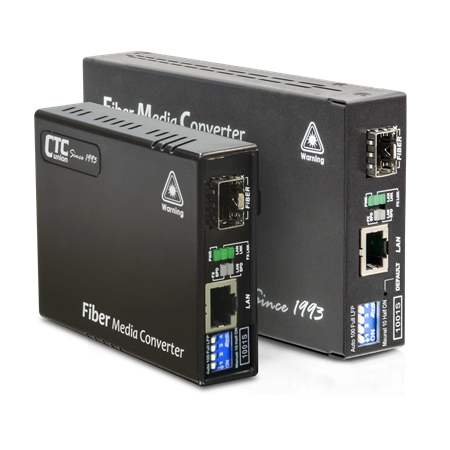 10/100/1000Base–T、 100/1000Base–X SFP メディアコンバータ:FMC-1001S